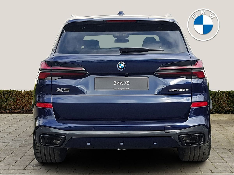 2026 BMW X5 - image 13
