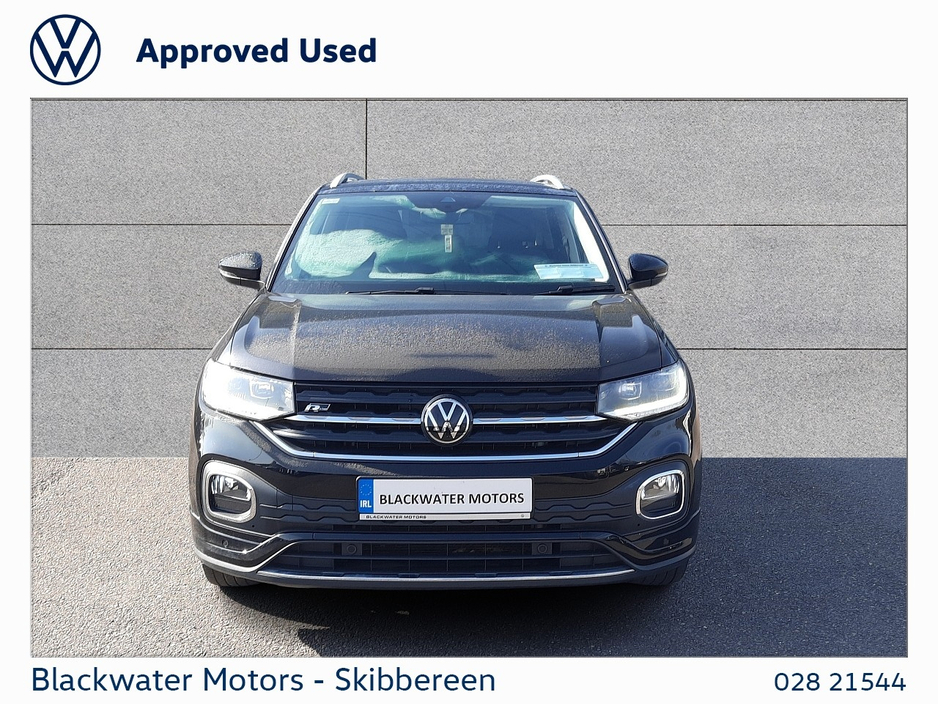 2023 Volkswagen T-Cross - image 12