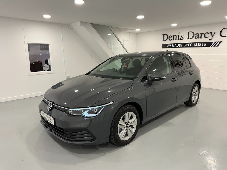 2021 Volkswagen Golf - image 6