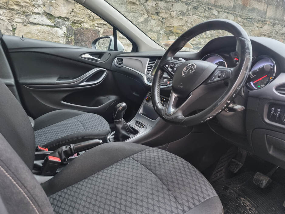 2017 Vauxhall Astra  €5,299