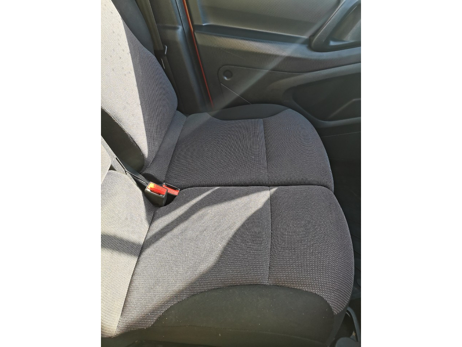 2018 Citroen Berlingo - image 14