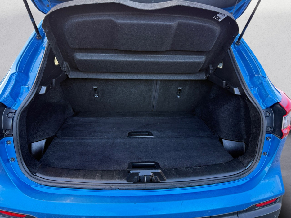 2017 Nissan Qashqai - image 9