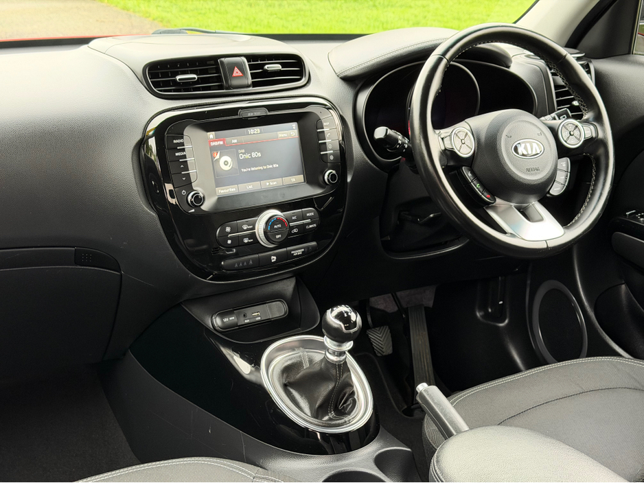 2017 Kia Soul 1.6 Petrol 5dr Hatchback | Low mileage | 2 keys | Service history | Sold serviced and valeted with warranty provided. €12,900