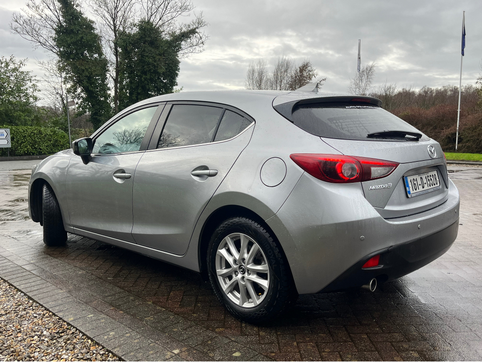 2016 Mazda Mazda3 - image 6