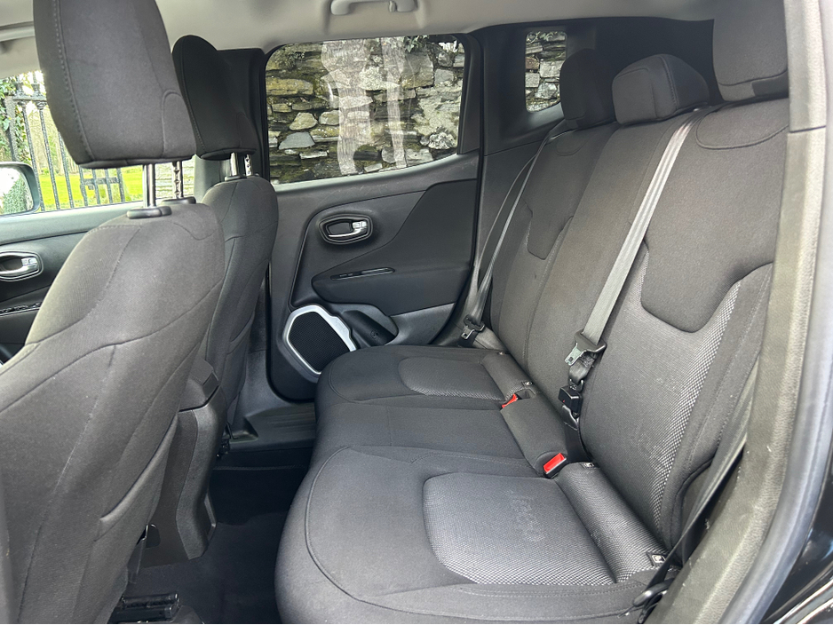 2017 Jeep Renegade 1.6 MULTIJET LONGITUDE 120PS 5DR €12,995