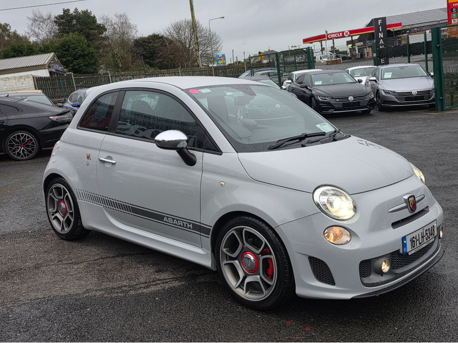 2016 Abarth 595 - image 3