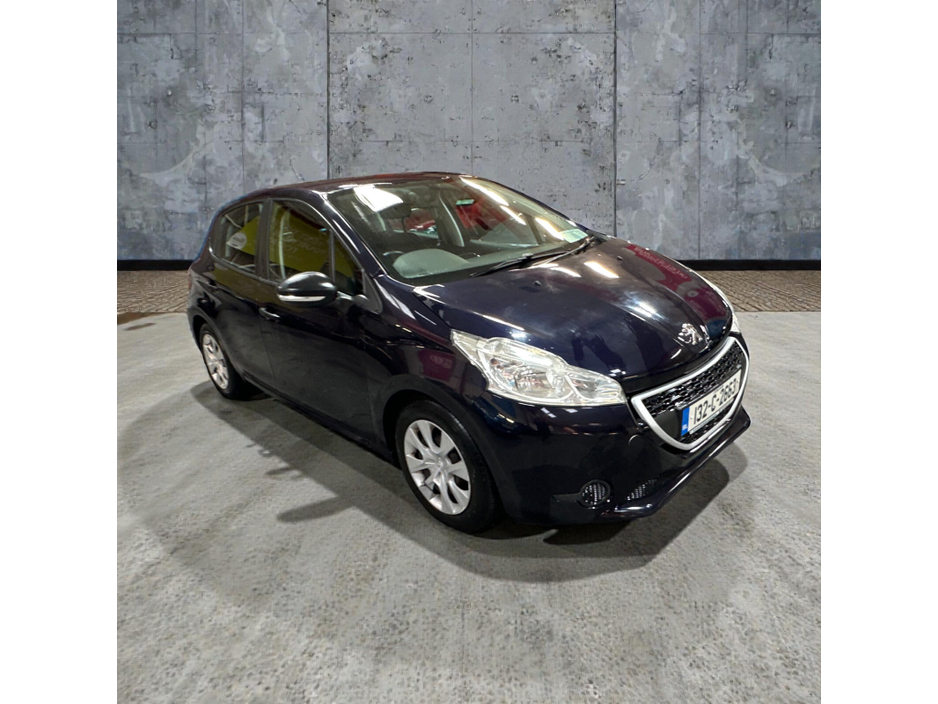 2013 Peugeot 208 1.4 HDI 70 bhp Access €5,888