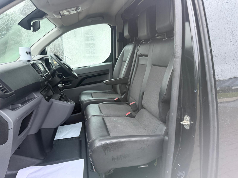 2021 Opel Vivaro 3100 SPORTIVE S/S L2H1 €14,630