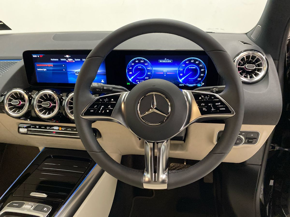 2026 Mercedes-Benz EQA - image 13