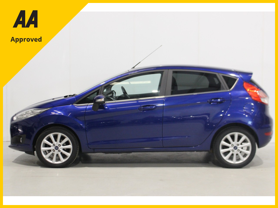 2016 Ford Fiesta - image 8