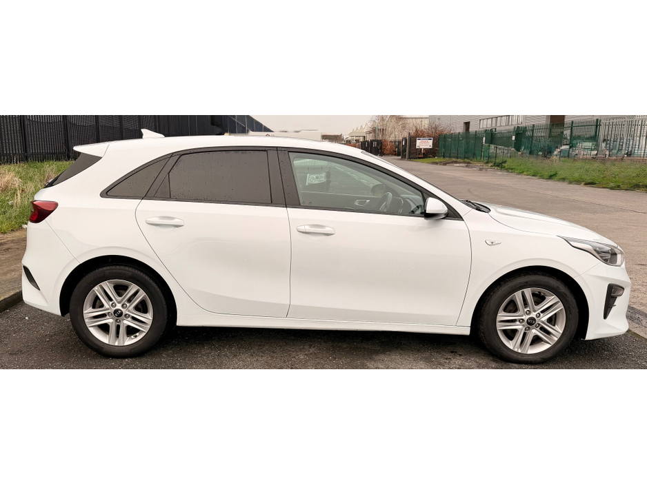 2021 Kia Ceed COMMERCIAL €12,601