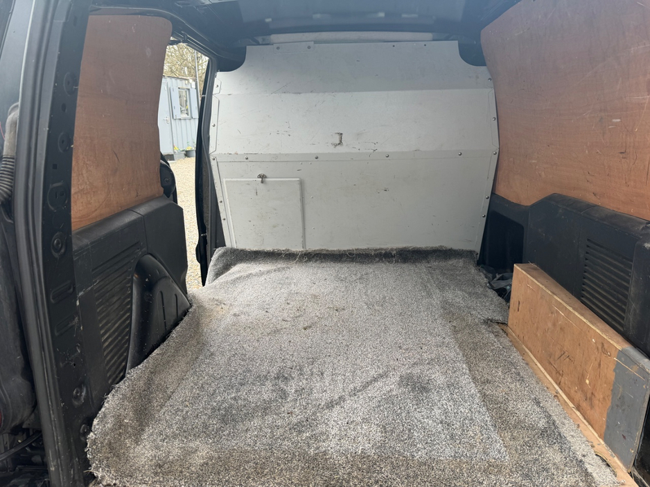 2018 Citroen Berlingo - image 16