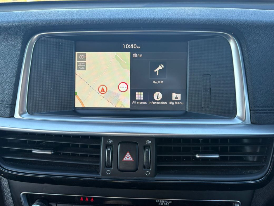 2019 Kia Optima - image 11