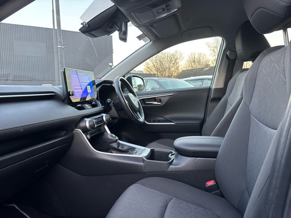 2023 Toyota Rav4 RAV4 HYBRID LUNA 4DR AUTO €38,000