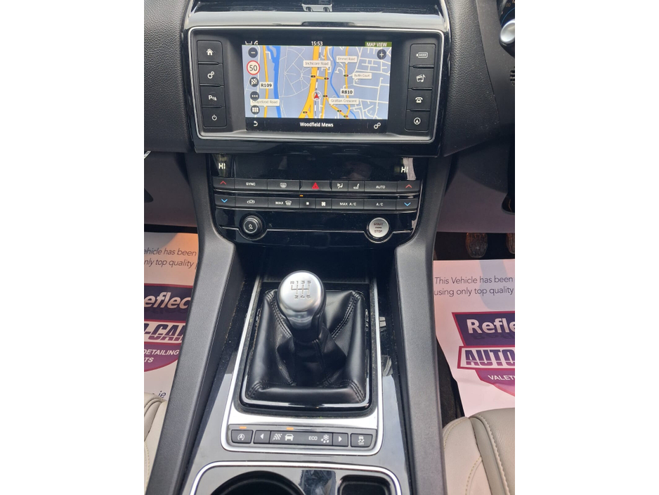 2017 Jaguar F-Pace 2.0 i4 D 180PS Prestige RWD €12,750
