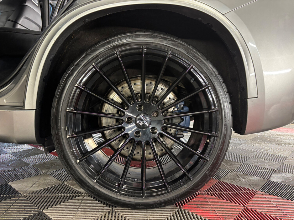 2017 BMW X5 - image 17