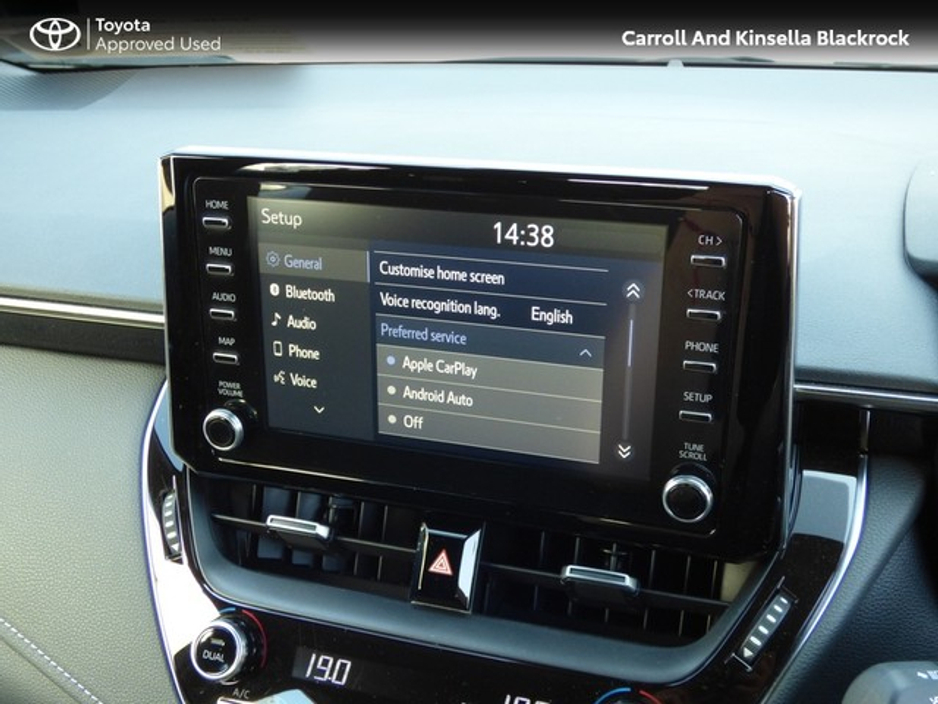 2022 Toyota Corolla Hybrid Luna HB €24,950