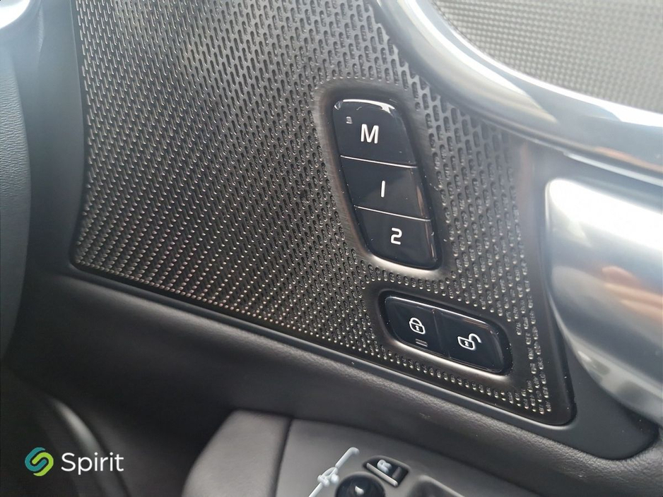 2026 Volvo V90 - image 11