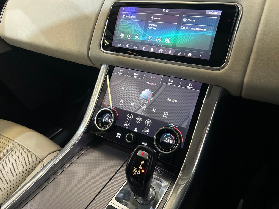 2018 Land Rover Range Rover Sport - image 11