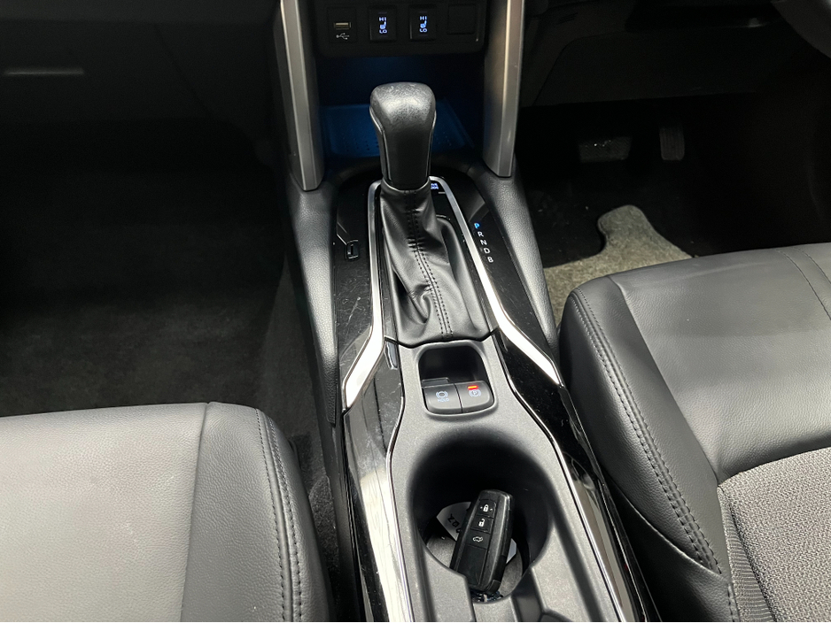 2023 Toyota Corolla - image 19
