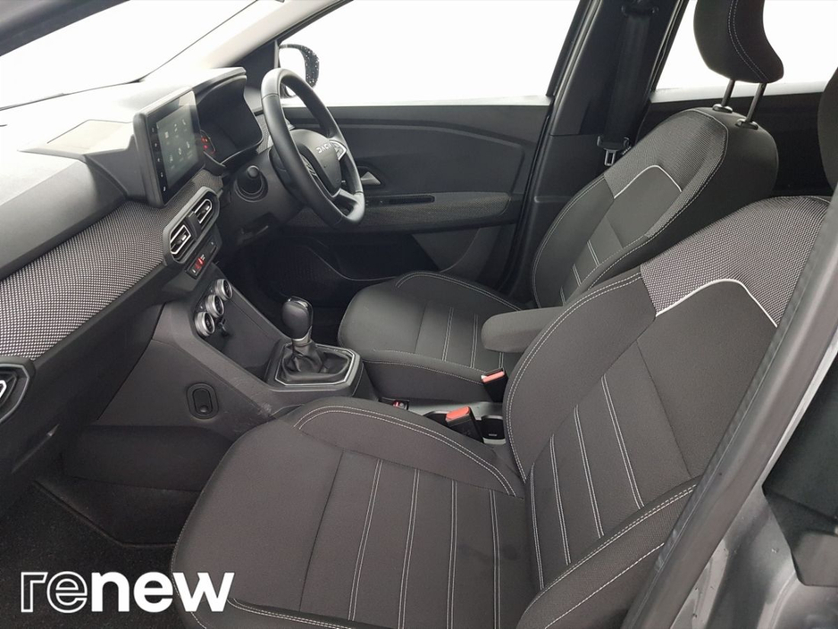 2024 Dacia Jogger HEV 145 Expression Auto €22,495