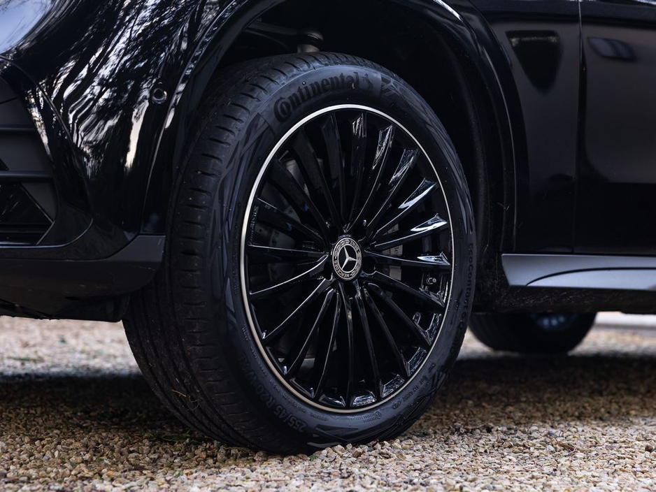 2026 Mercedes-Benz GLC Class - image 13