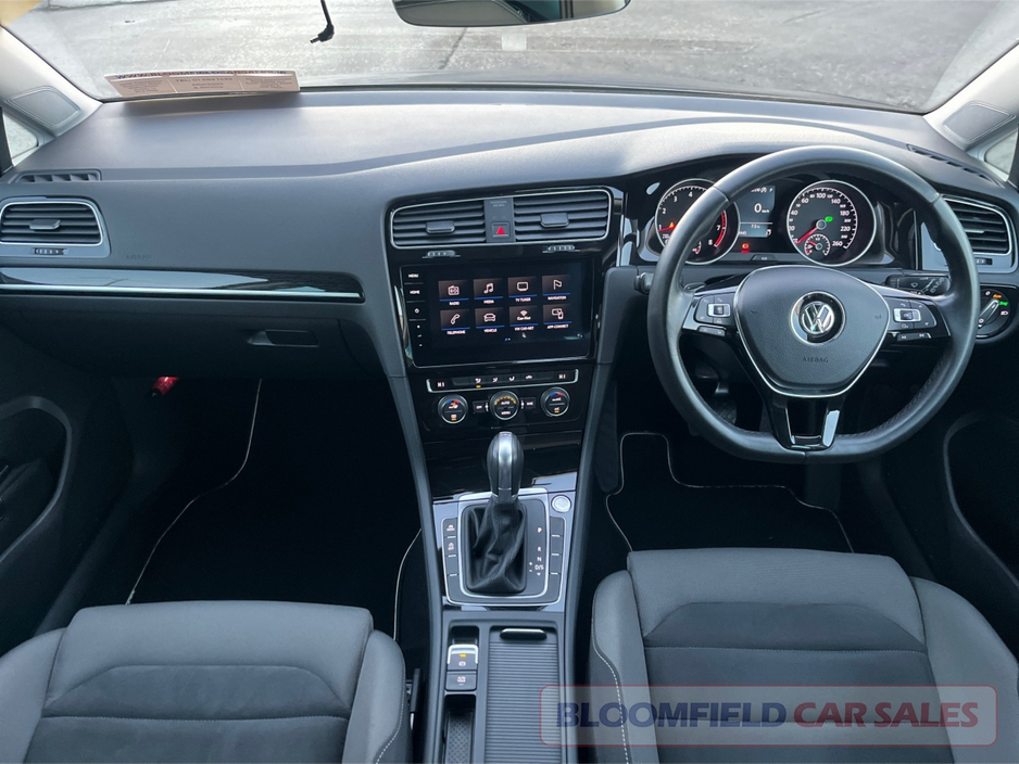 2017 Volkswagen Golf HIGHLINE , AUTO // LOW MILEAGE €17,950