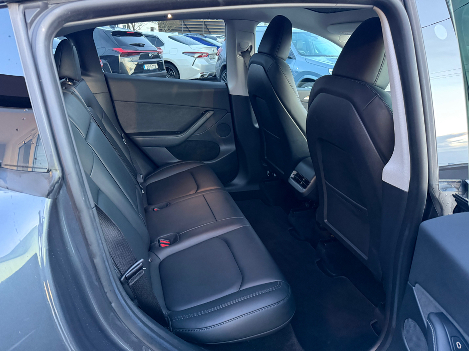 2023 Tesla Model Y - image 20