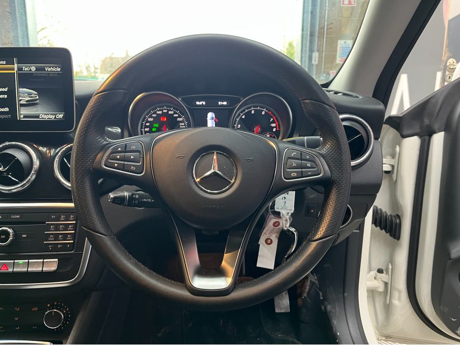 2017 Mercedes-Benz CLA Class - image 9