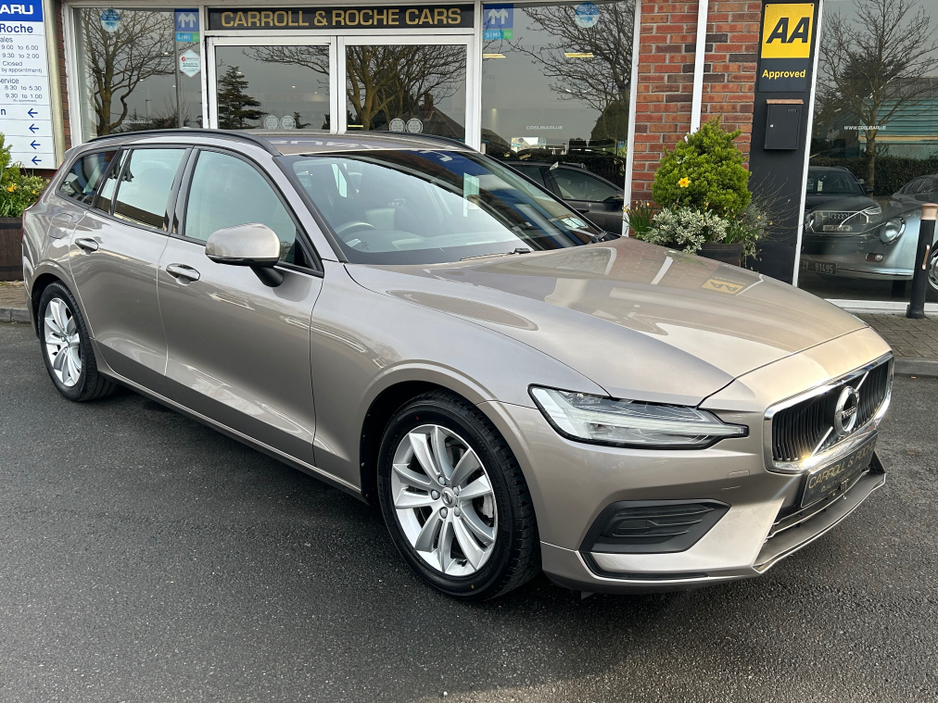 2018 Volvo V60 - image 31