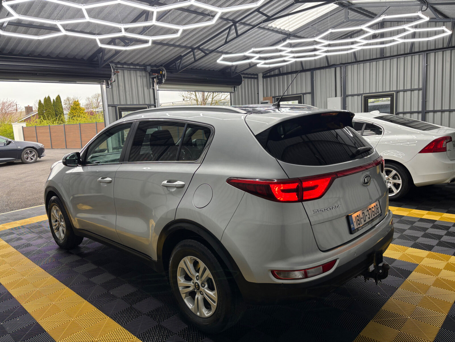 2018 Kia Sportage - image 8