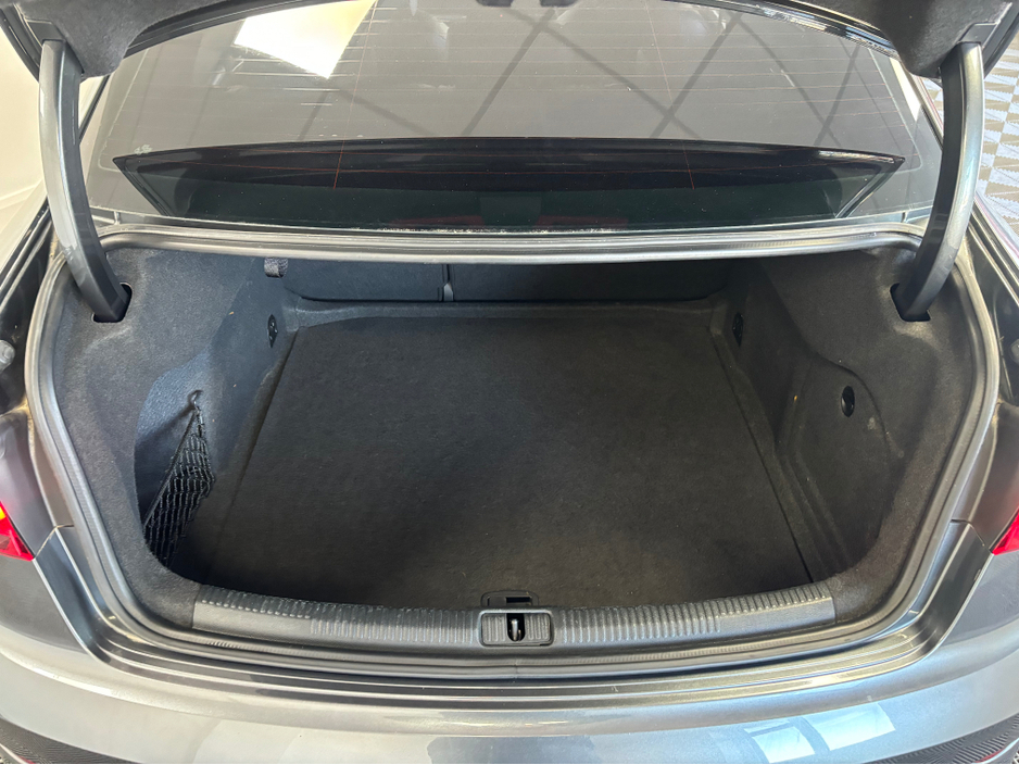 2016 Audi A3 - image 13