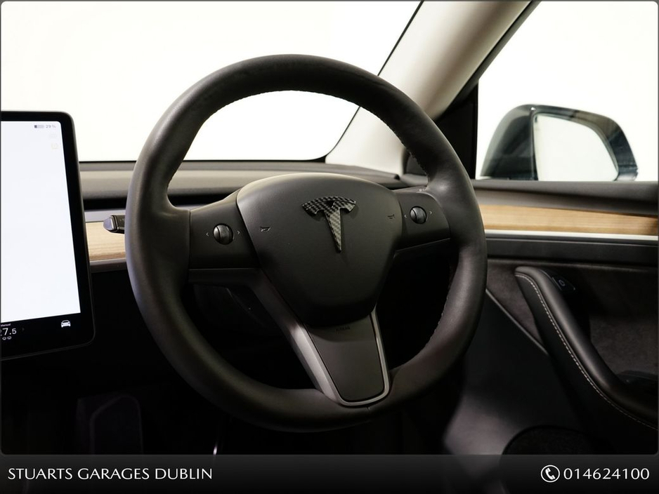 2023 Tesla Model Y - image 14