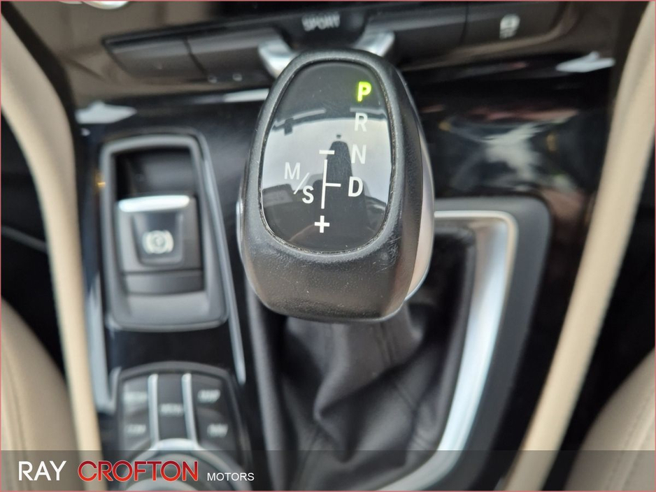 2018 BMW 2 Series - image 9