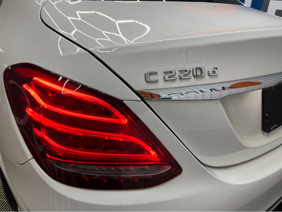 2018 Mercedes-Benz C Class - image 7