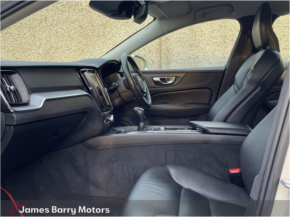 2018 Volvo V60 D3 (150hp) Momentum €16,950