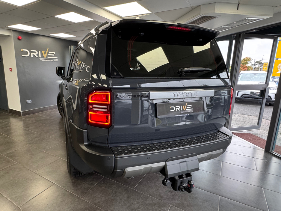 2025 Toyota Landcruiser LAND CRUISER N1 4DR €69,900