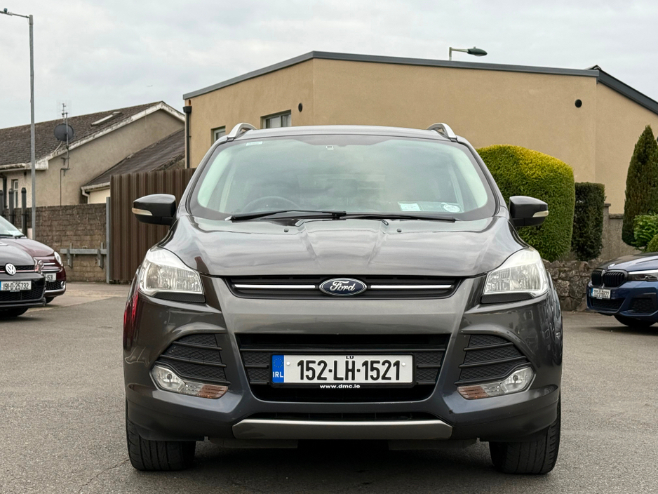 2015 Ford Kuga - image 2