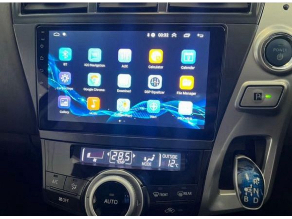 2013 Toyota Prius  €11,990