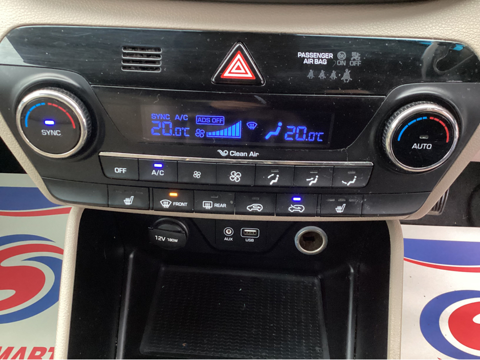 2016 Hyundai Tucson - image 15