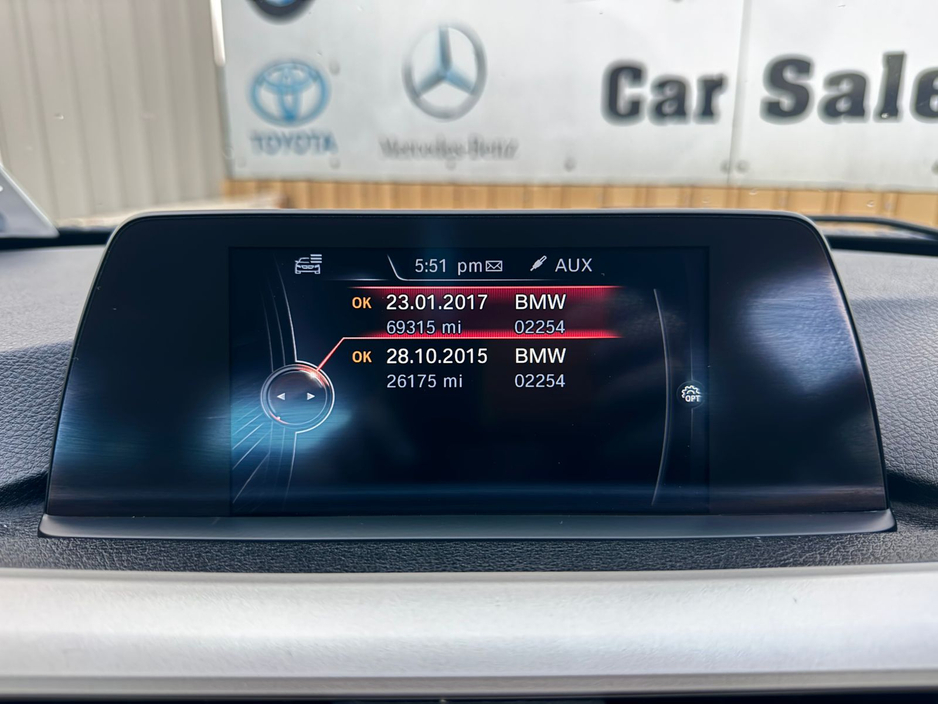 2015 BMW 3 Series - image 26