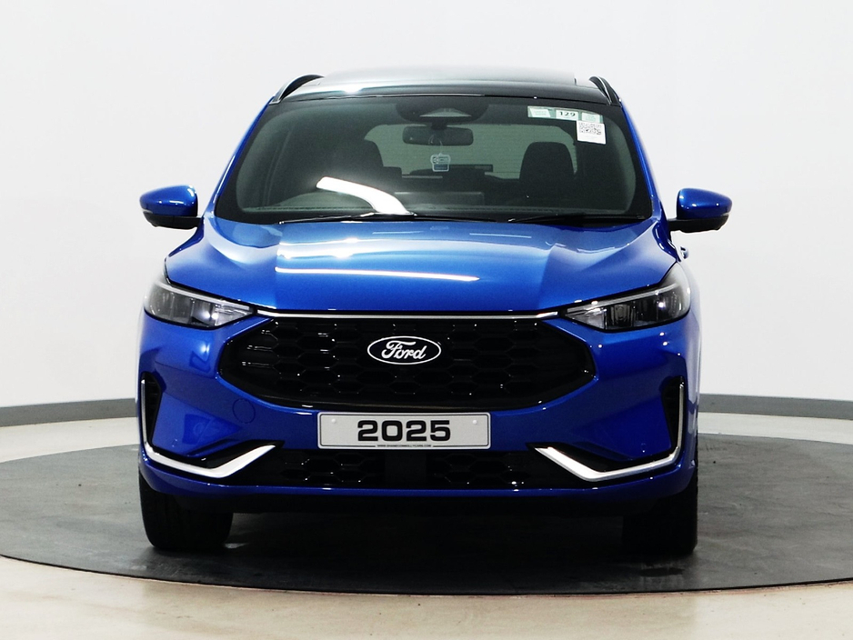 2025 Ford Kuga - image 9