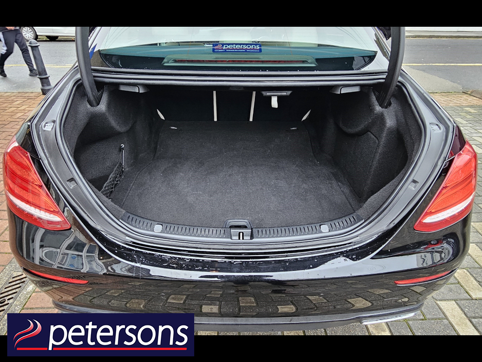 2019 Mercedes-Benz E Class E220D SE PREMIUM 4DR AUTOMATIC €29,950