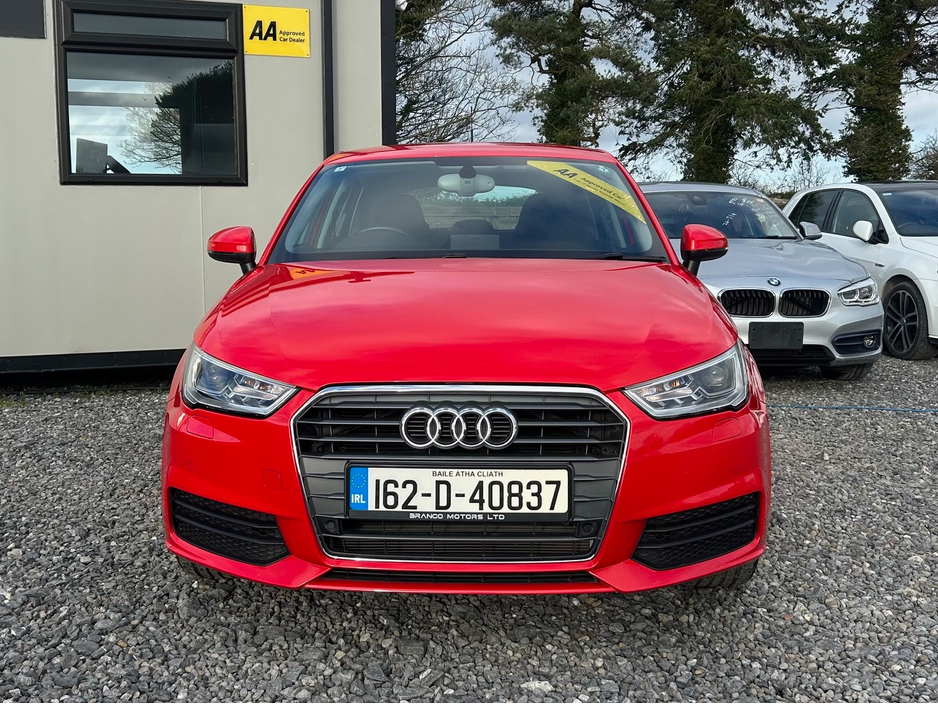 2016 Audi A1 - image 2