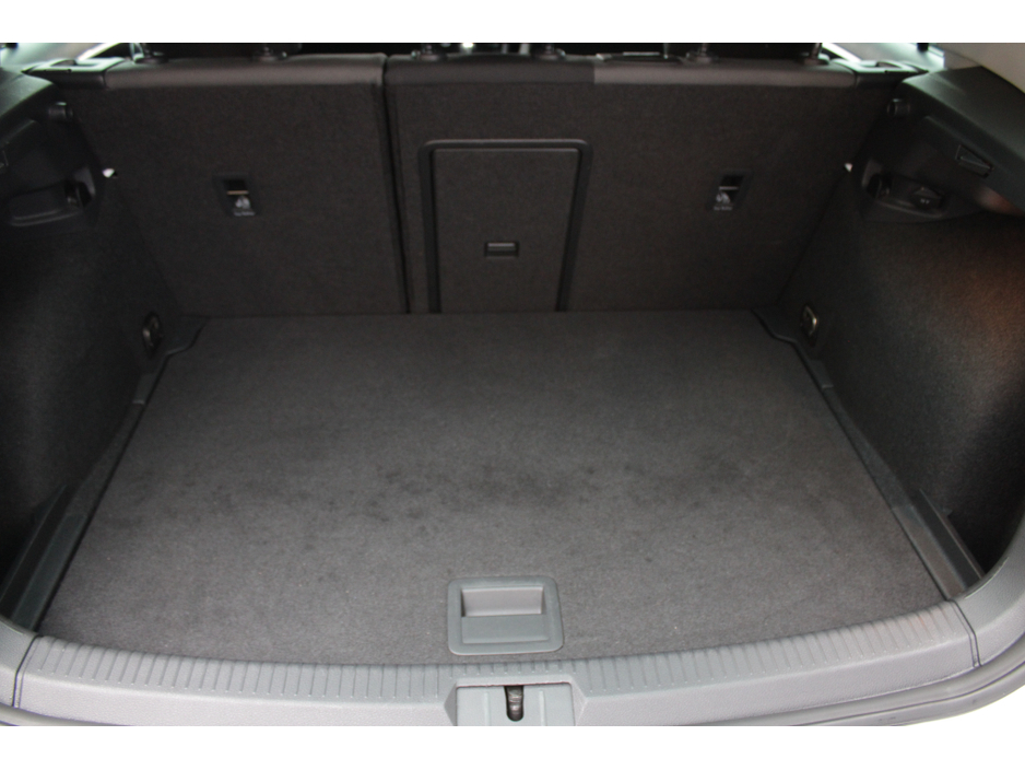 2019 Volkswagen Golf 1.4 TSI HIGHLINE PLUS AUTO  // UPGRADED ALLOYS // STUNNING CAR // BUY WITH CONFIDENCE AA AND SIMI APPROVED DEALER 2026 // FINANCE ARRANGED // ALL TRADE INS WELCOME // WELL WORTH VIEWING // €18,950