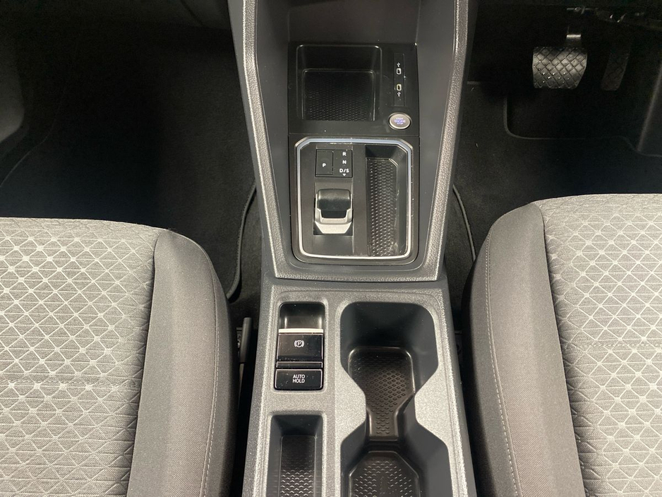 2024 Ford Tourneo Connect - image 15