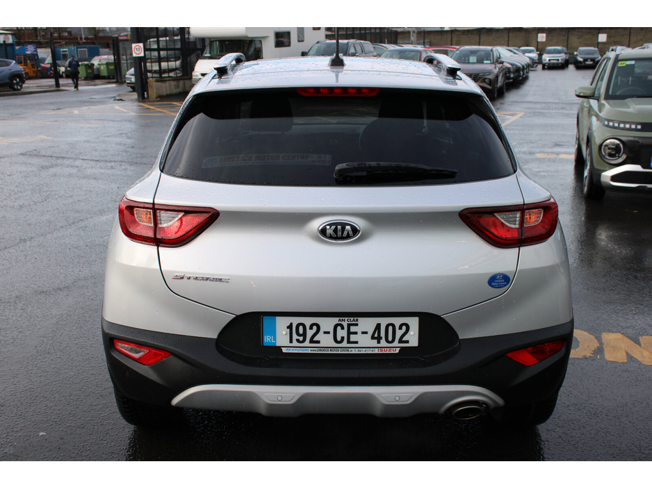 2019 Kia Stonic - image 4