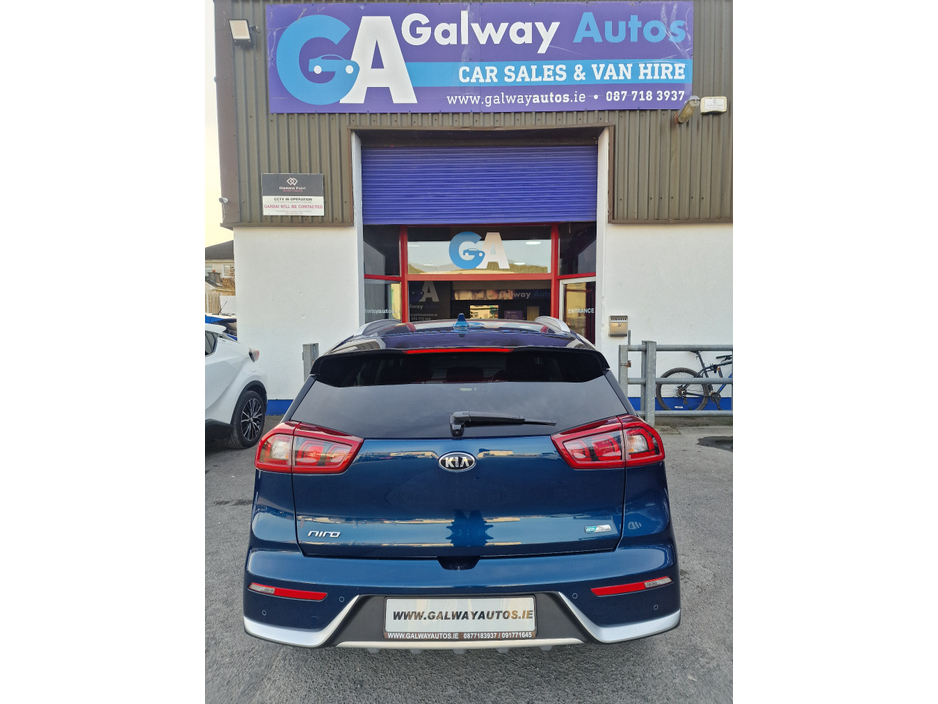 2019 Kia Niro - image 14