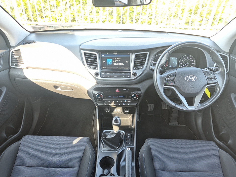 2017 Hyundai Tucson - image 13