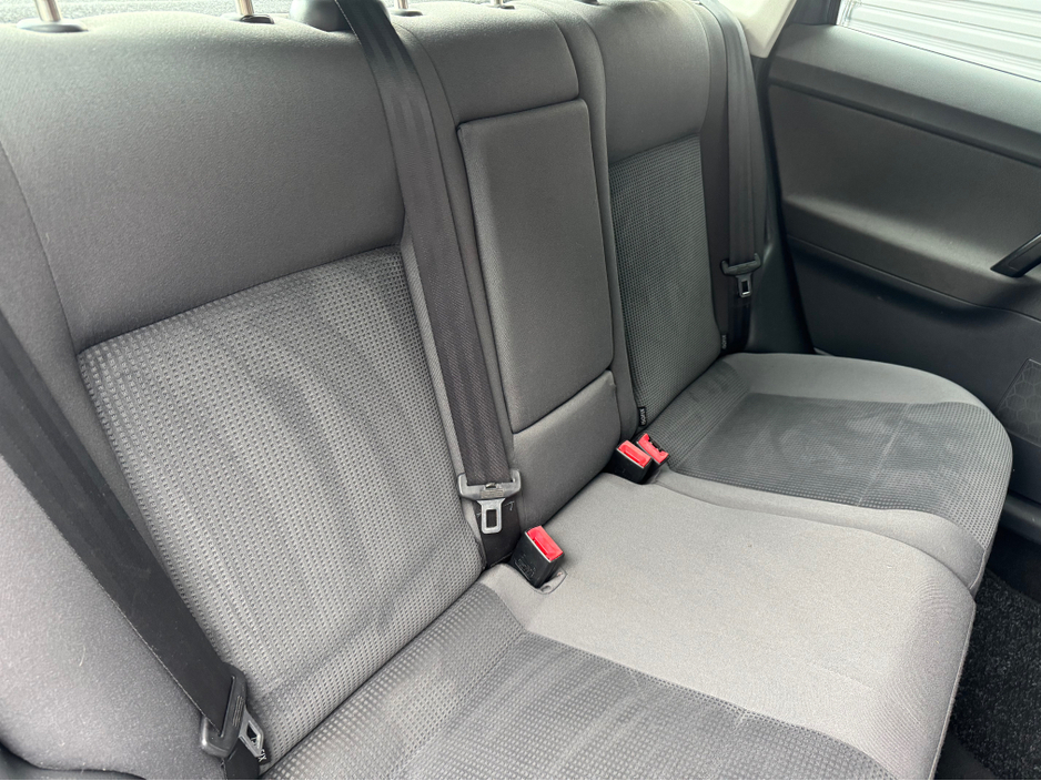 2008 Volkswagen Polo - image 12